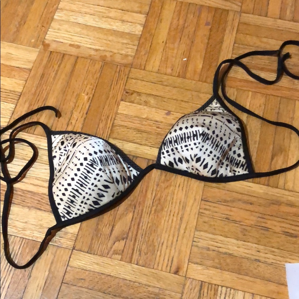 Calzedonia Patterned Bikini Top